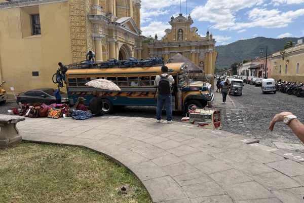Casa de Fe Bus